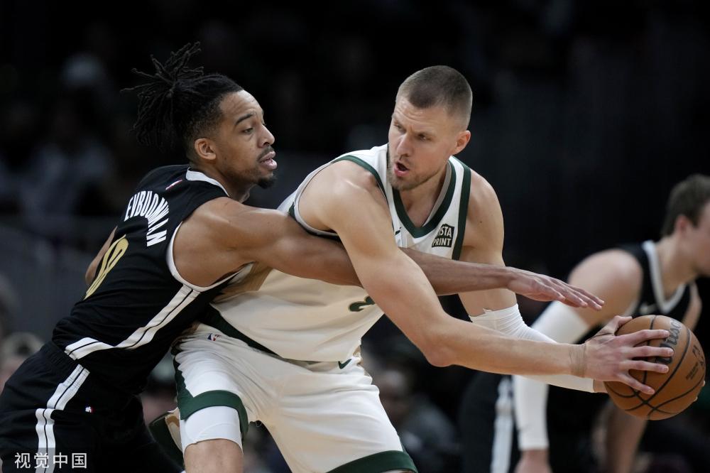 成绩的同时 成绩的同时